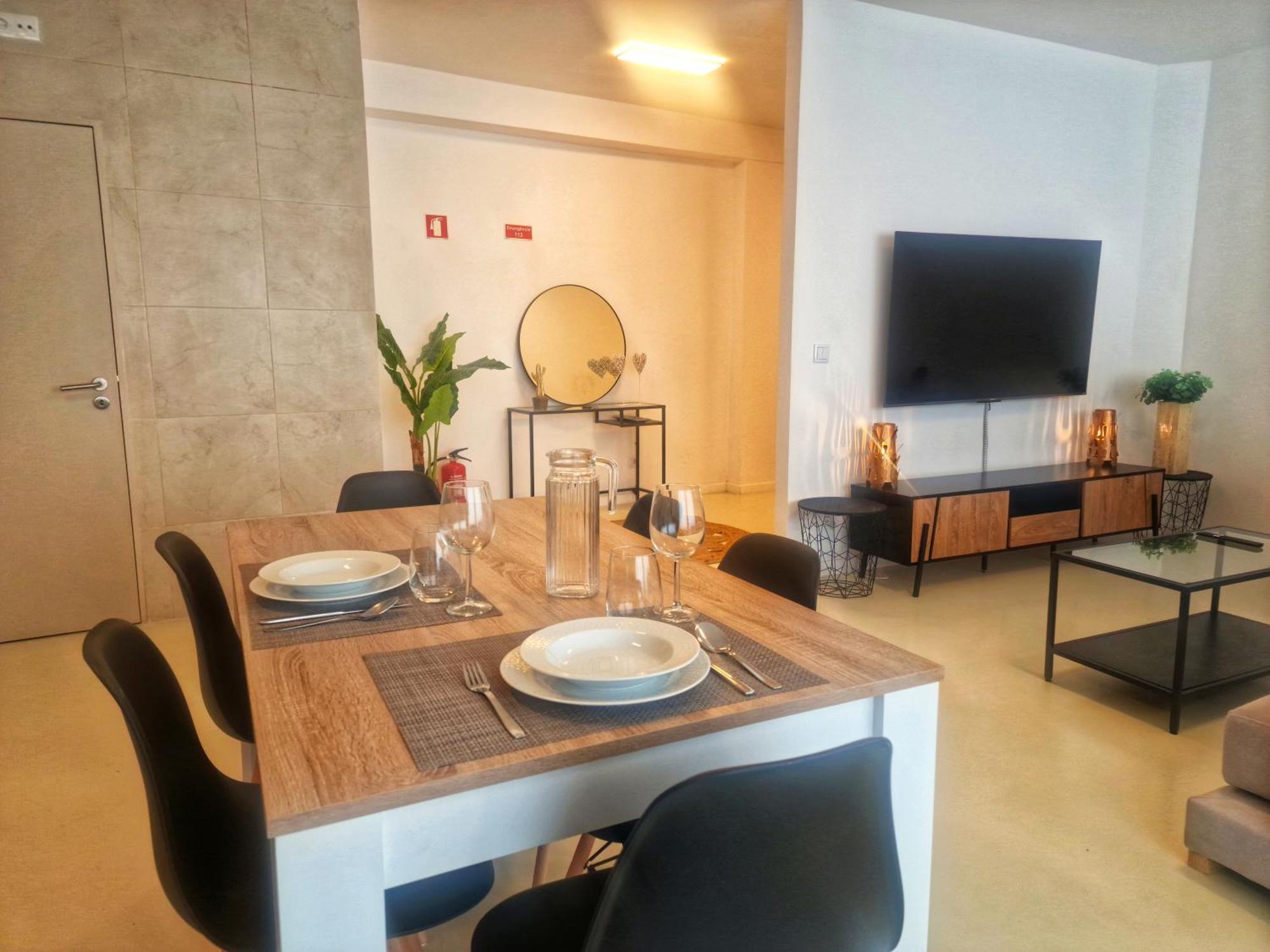 Firstfloorby22 Leilighet Matosinhos  Eksteriør bilde
